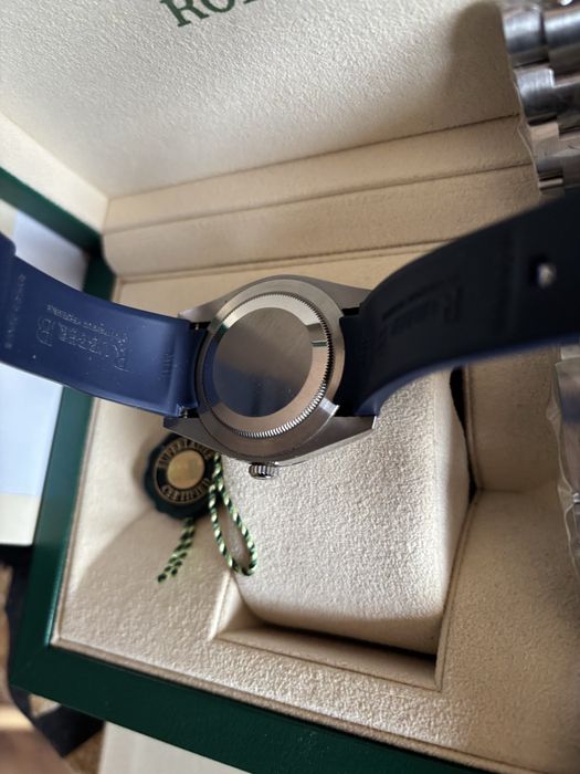 Rolex oyster perpetual