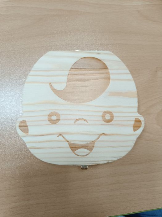 Дървена кутия за зъби