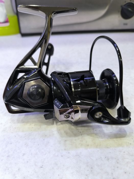 Риболовна макара KastKing Megatron 4000