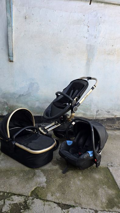 Продам коляску 3в1