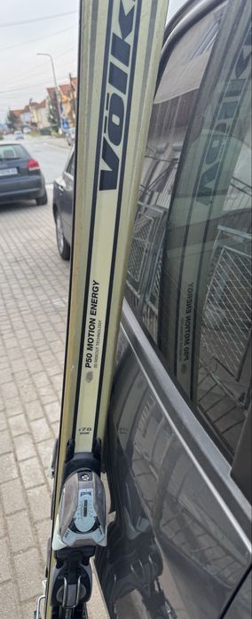 Обувки и ски 30cm