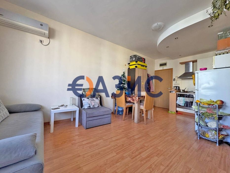 Продава се Двустаен апартамент в Свети Влас - 60 кв.м за 804 €/кв.м - Снимка #6