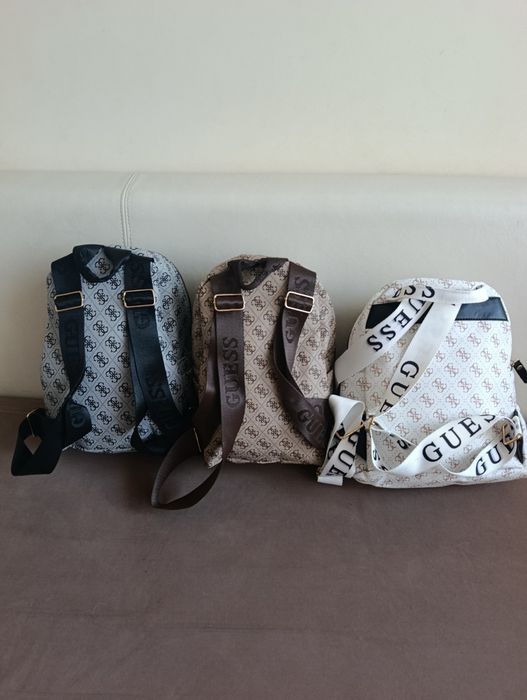 Дамски раница Guess, НОВИ