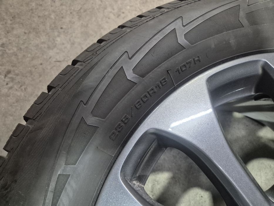 4бр. 235/60/18 зимни гуми Goodyear