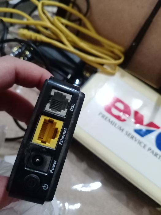 Роутер  TP-Link   EVO