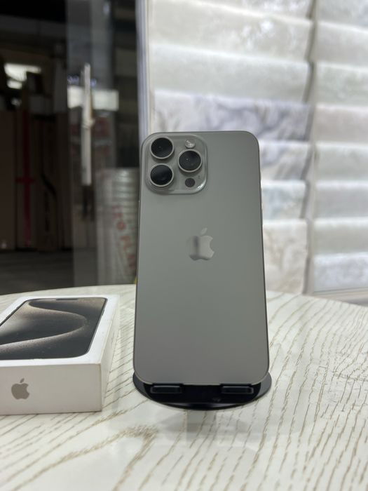 iPhone 15 pro max iPhone 14 pro max