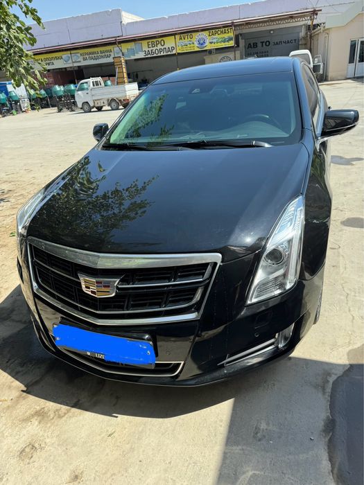 Cadillac XTS  sotiladi