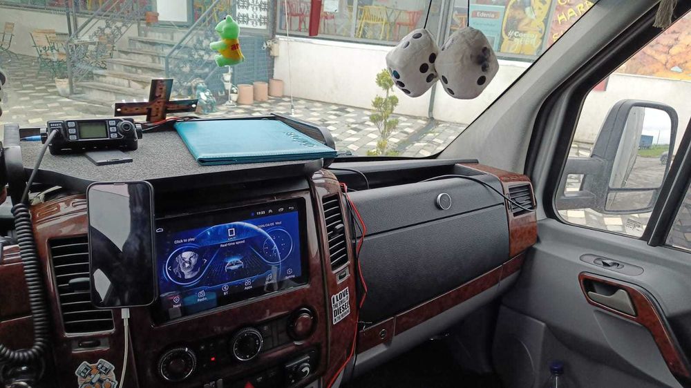 Vând /schimb sprinter euro 5 2013