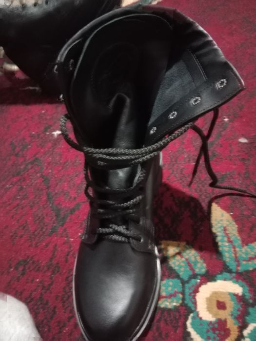 Новый берцы размер 40