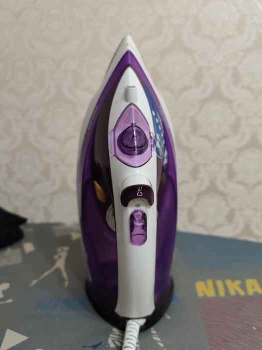 Продам Утюг philips
