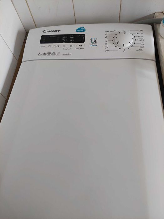 Пералня Candy с вертикално зареждане