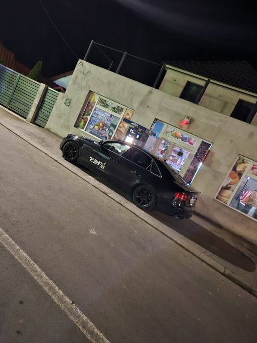 Vând Audi a4 b8 2.0 170 cp