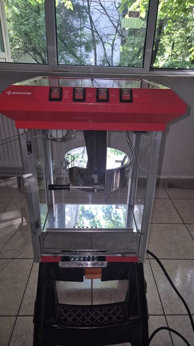 Aparat pentru popcorn