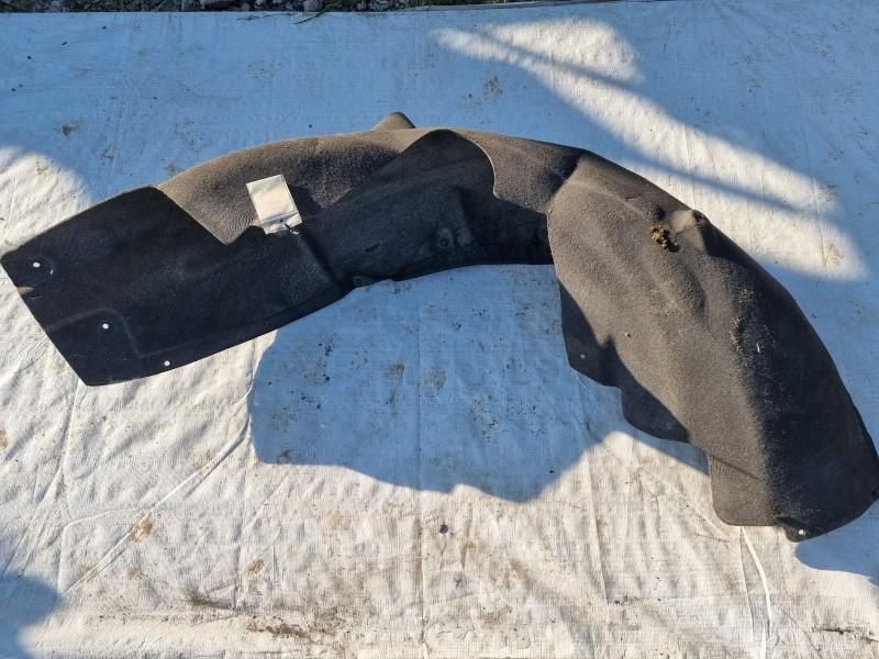Carenaj roata stanga spate BMW Seria 7 F01, F02 7185269