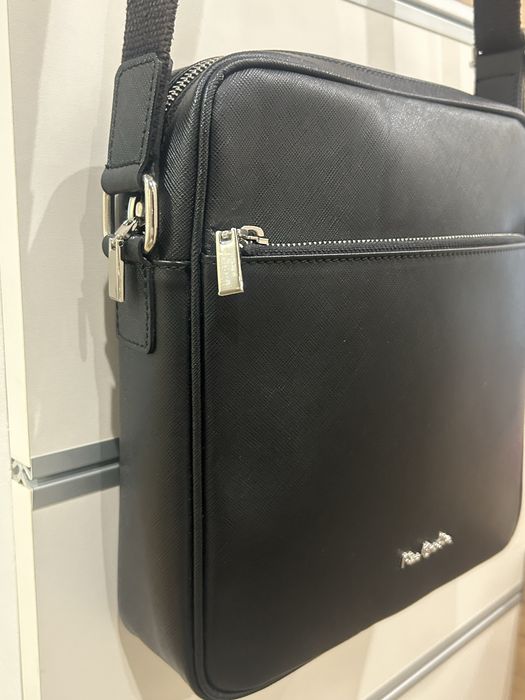 Мъжка кожена чанта Pierre Cardin!
