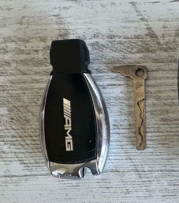 Оригинален ключ за Mercedes