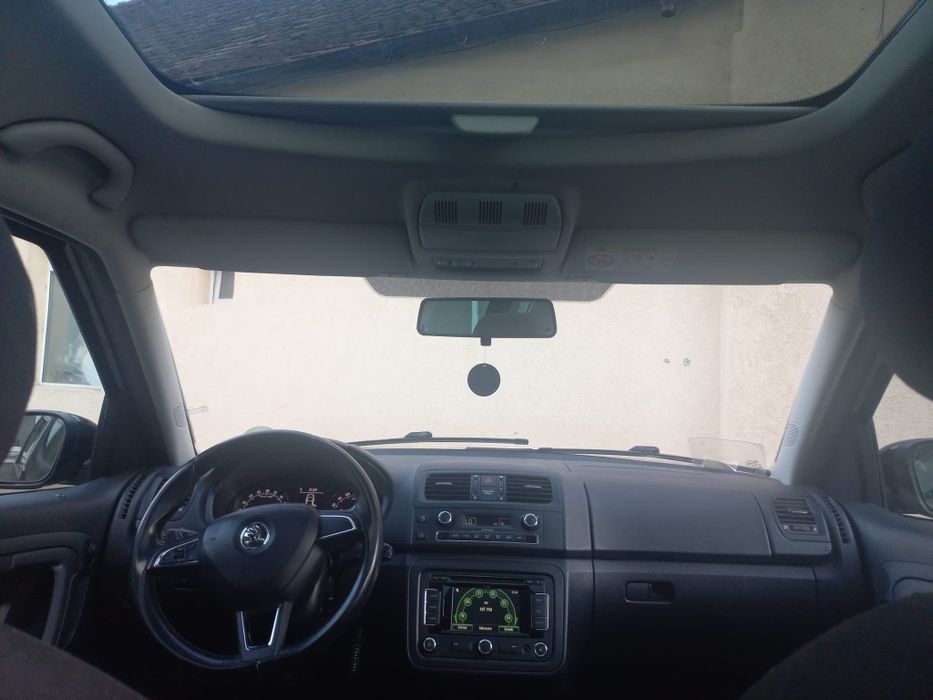 Skoda Roomster Scout 2015