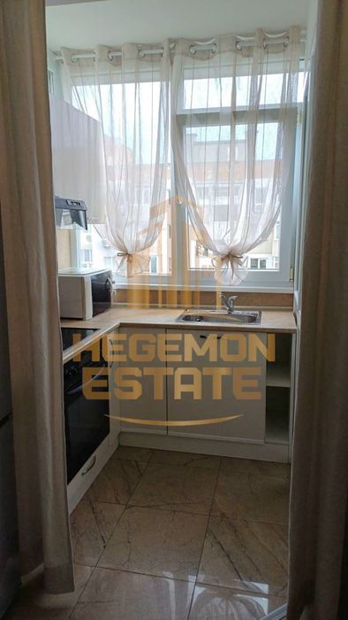 Продава се Двустаен апартамент в Варна, Лятно кино Тракия - 50 кв.м за 2798 €/кв.м - Снимка #3
