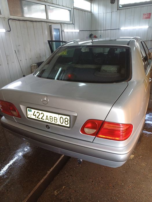 Продаётся мерседес