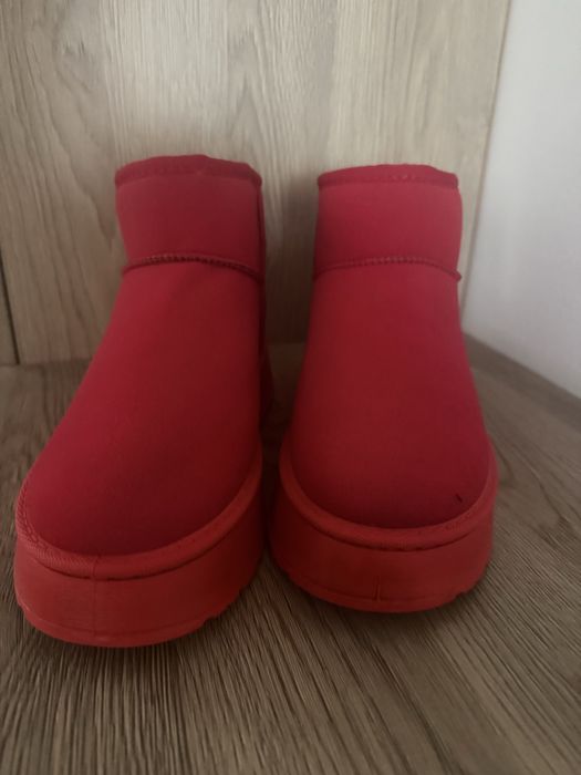 Женские угги новые