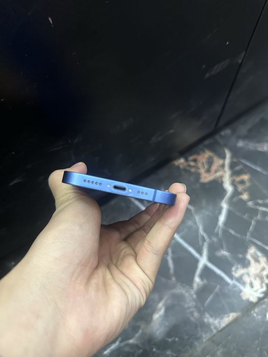 Айфон 13 128/89 в идеале