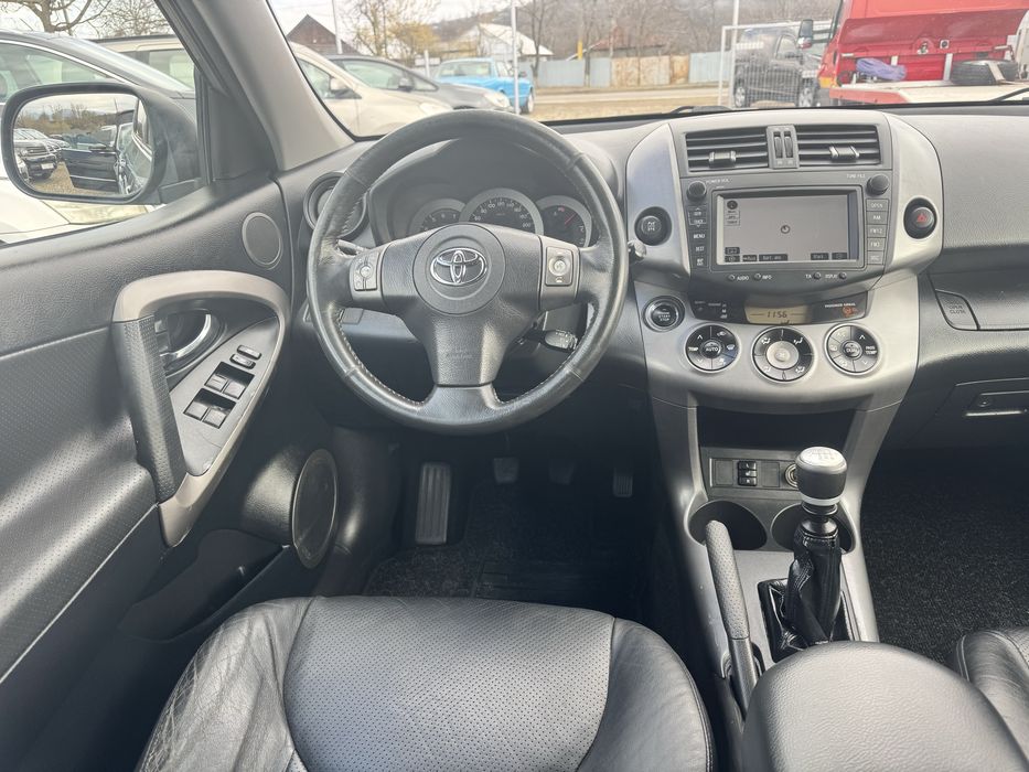 Toyota Rav 4   4x4. Impecabila Posibilitate Rate Buy Back Cash