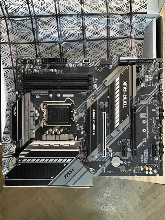 Vand placa de baza noua - MSI MAG B460 Tomahawk