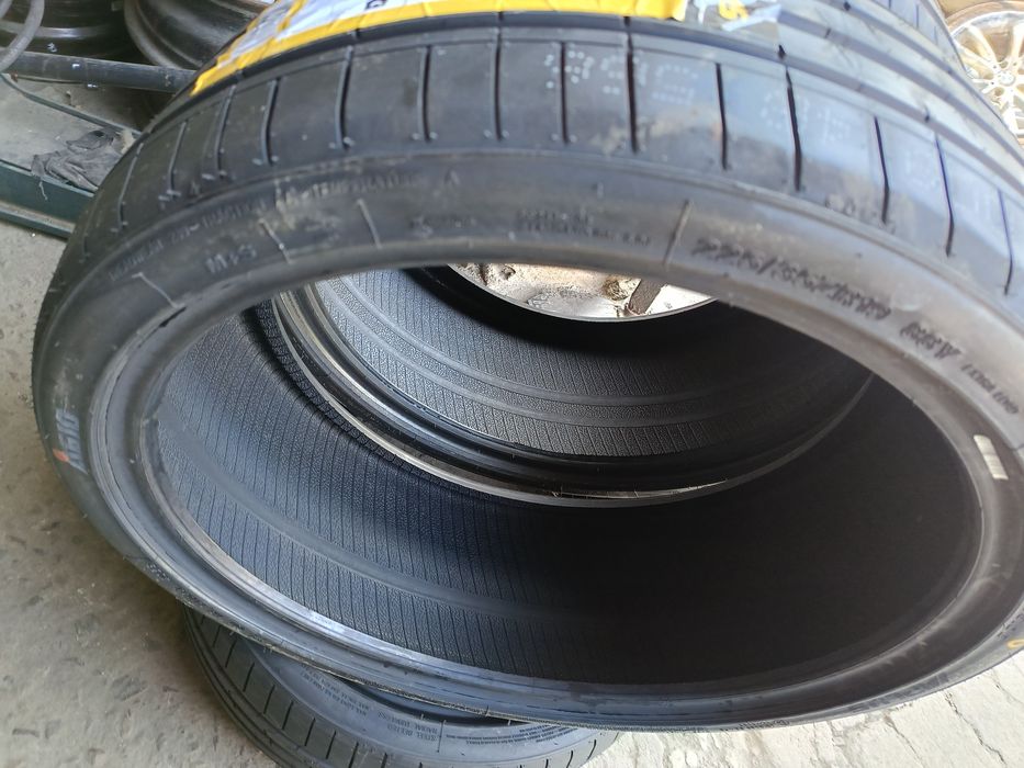 НОВИ ЛЕТНИ -19цола-255/30:225/35-"APLUS"-с монтаж и баланс