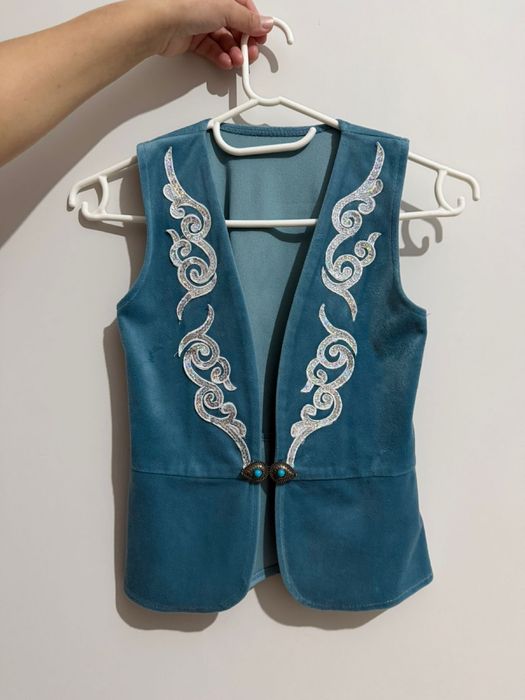 Продам национальный жилет