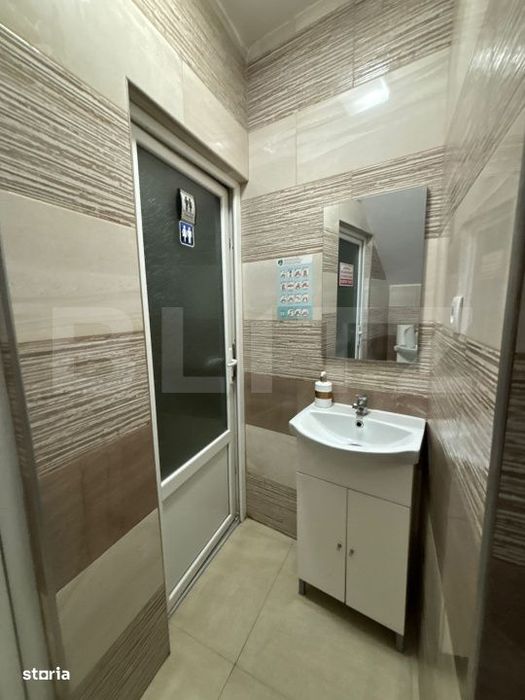 Cladire Mixta De Vanzare In Comuna Dumitra, Oportunitate De Investitie