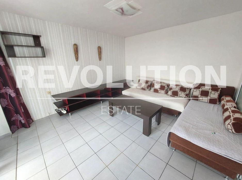 Дава се под наем Тристаен апартамент в Варна, Чайка - 70 кв.м за 700 € - Снимка #3