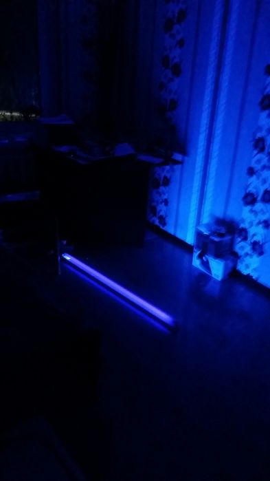 Ультрафиолетовая лампа