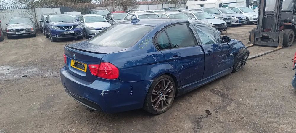 Dezmembrari / Dezmembrez BMW 3 (E90) [Fabr 2005-2011] 2.0 N47D20 cutie viteze automata cod culoare 381 Le Mans Blau Metal