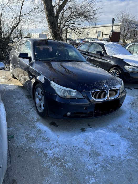 Dezmembrez Bmw e60 530 -231cp avariat