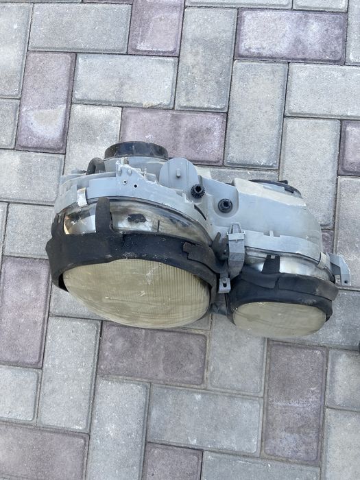 Фары на мерседес W210 рейстаоинг