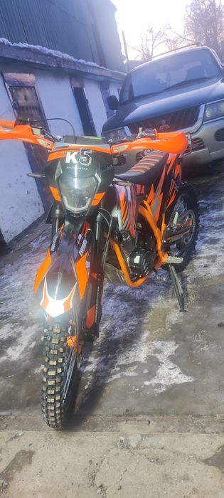 Продам Zuumav k5 сb250FR PRO