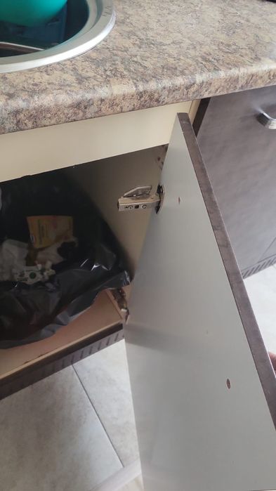 Мебельщик. Ремонт мебели и сборка.