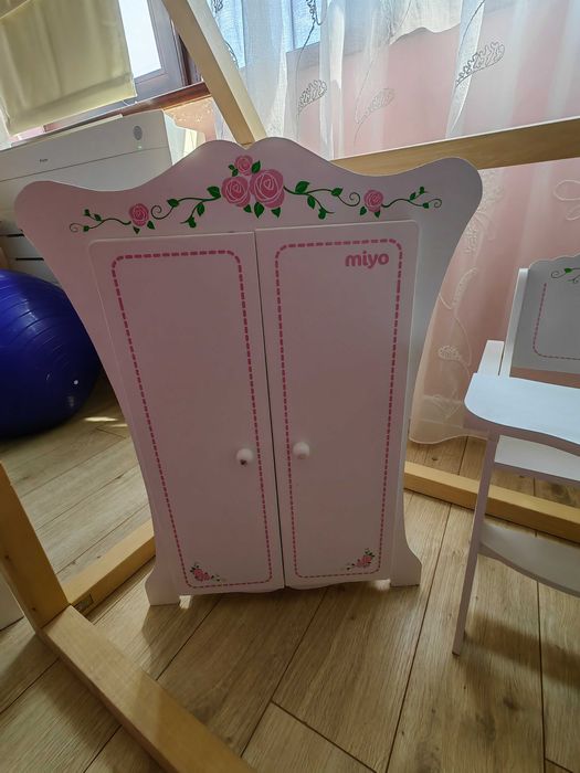 Мебели за кукли от МДФ дърво