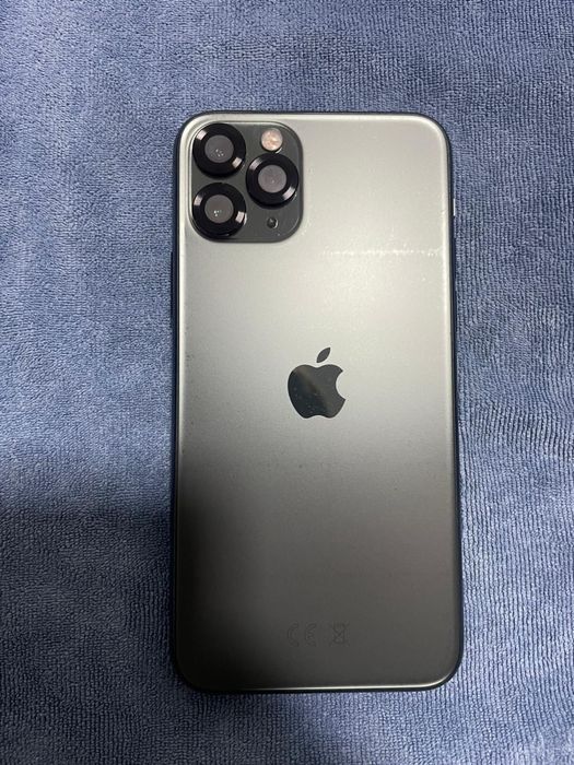 Vândsau schimb  box cu iphone 11pro si apple watch perfect funcionale