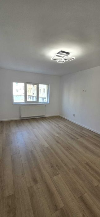 100%RENOVAT • 245.000€ NEGOCIABIL • 3 camere • 2 băi • Garaj + Pivniță