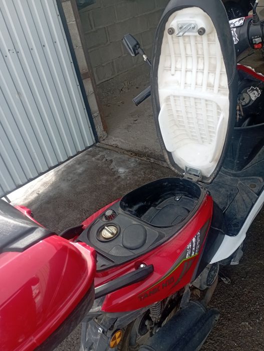 Продам Скутер  Танк N10