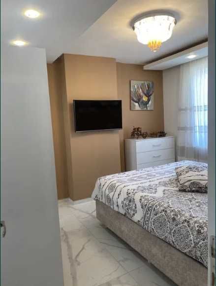 Тристаен тухлен обзаведен апартамент  в Кайсиева градина-Касабова