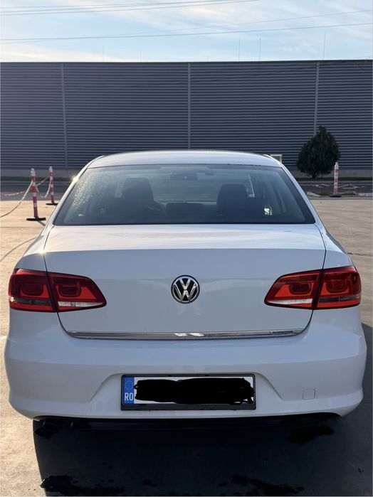 VOLKSWAGEN Passat 2012 — imagine 3