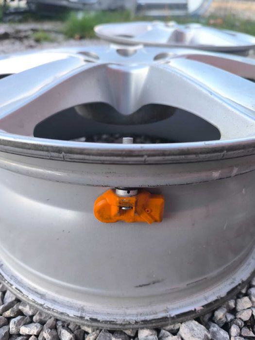 Лети джанти 17 " DEZENT ET50 5x114.3