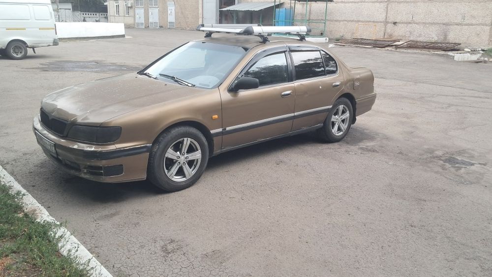 Nissan maxima 1995