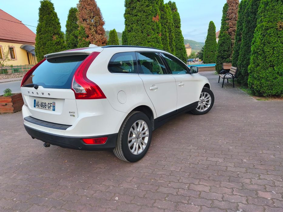 VOLVO XC60 2009 — imagine 4