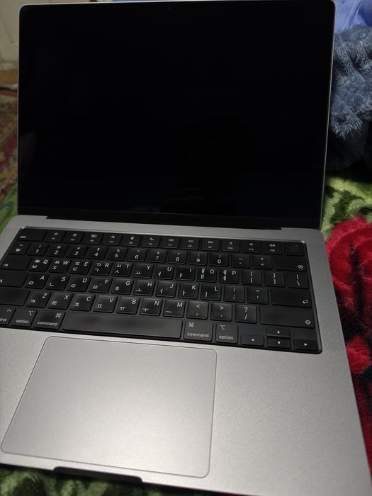 Macbook pro m2 pro 16/512 14-inch 16 yader 120 fps quvat 40 soatgacha