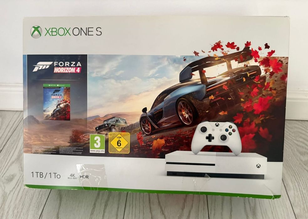 XBox One S 1Tb full box