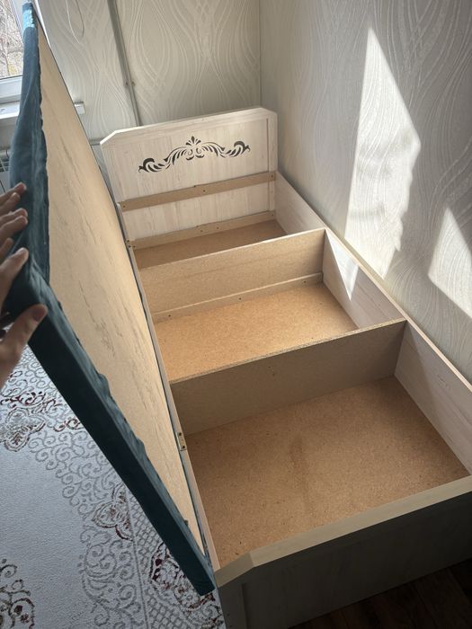 Кровать в отличном состоянии