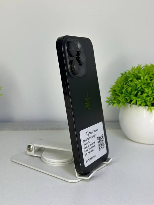 iPhone 14 Pro  АКБ: 76%  SSD: 256ТB(5)г